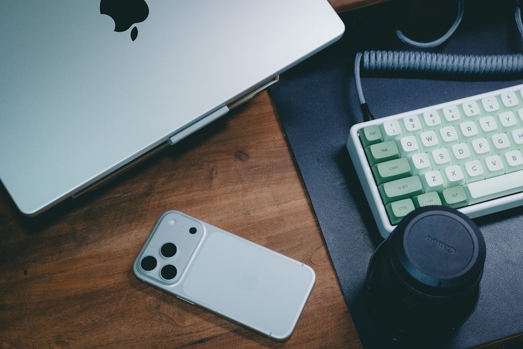 Tech Accessories That Enhance Your Digital Lifestyle Today